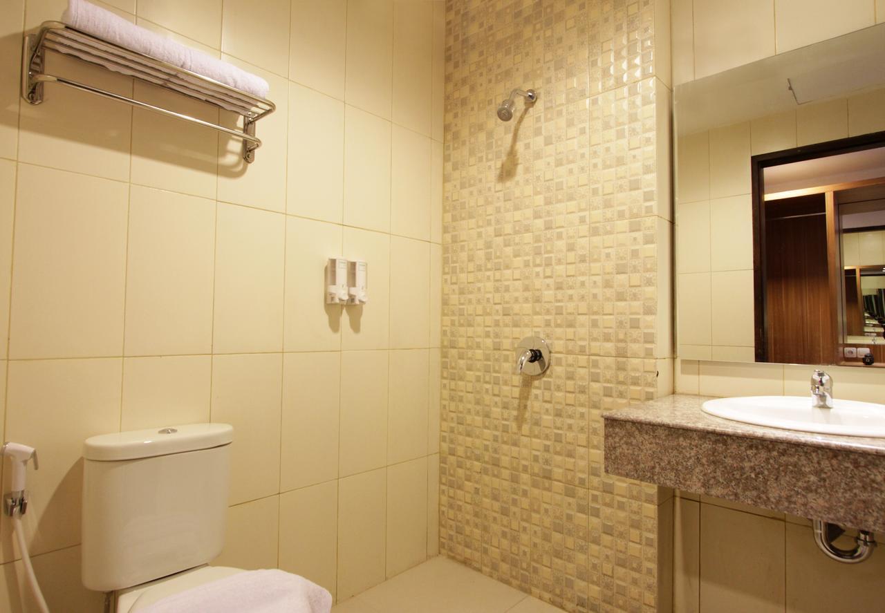 Akasa Hotel Kaliurang Εξωτερικό φωτογραφία