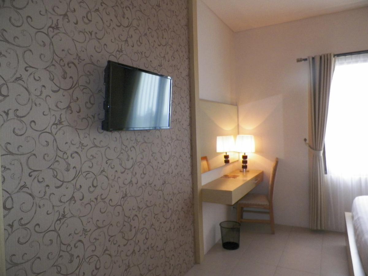 Akasa Hotel Kaliurang Εξωτερικό φωτογραφία