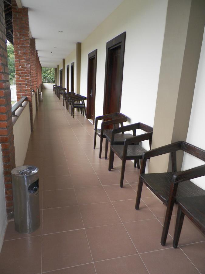 Akasa Hotel Kaliurang Εξωτερικό φωτογραφία