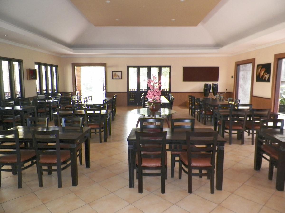 Akasa Hotel Kaliurang Εξωτερικό φωτογραφία